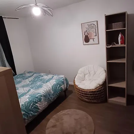 Apparemment Cosy Avec Parking Exterieur Gratuit * Aulnay-sous-Bois